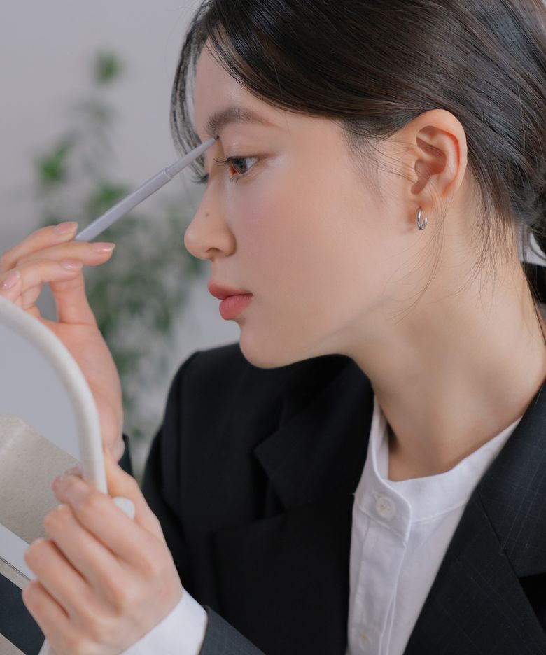 한올 샤프 브로우