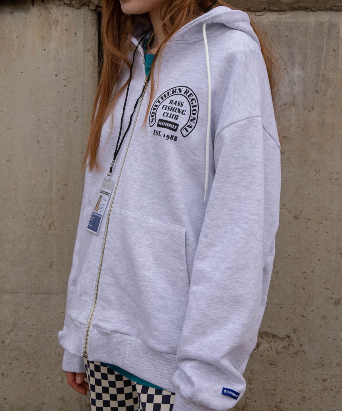 스텝온리(STAFFONLY) BASS ZIP UP HOODIE (MELANGE WHITE)