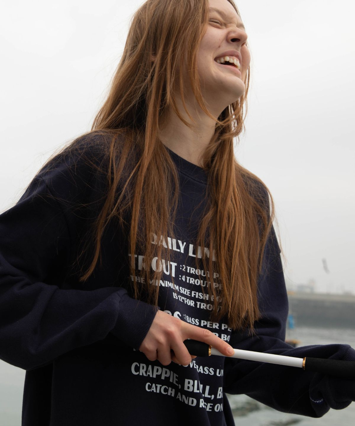 스텝온리(STAFFONLY) DAILY SWEATSHIRT (NAVY)