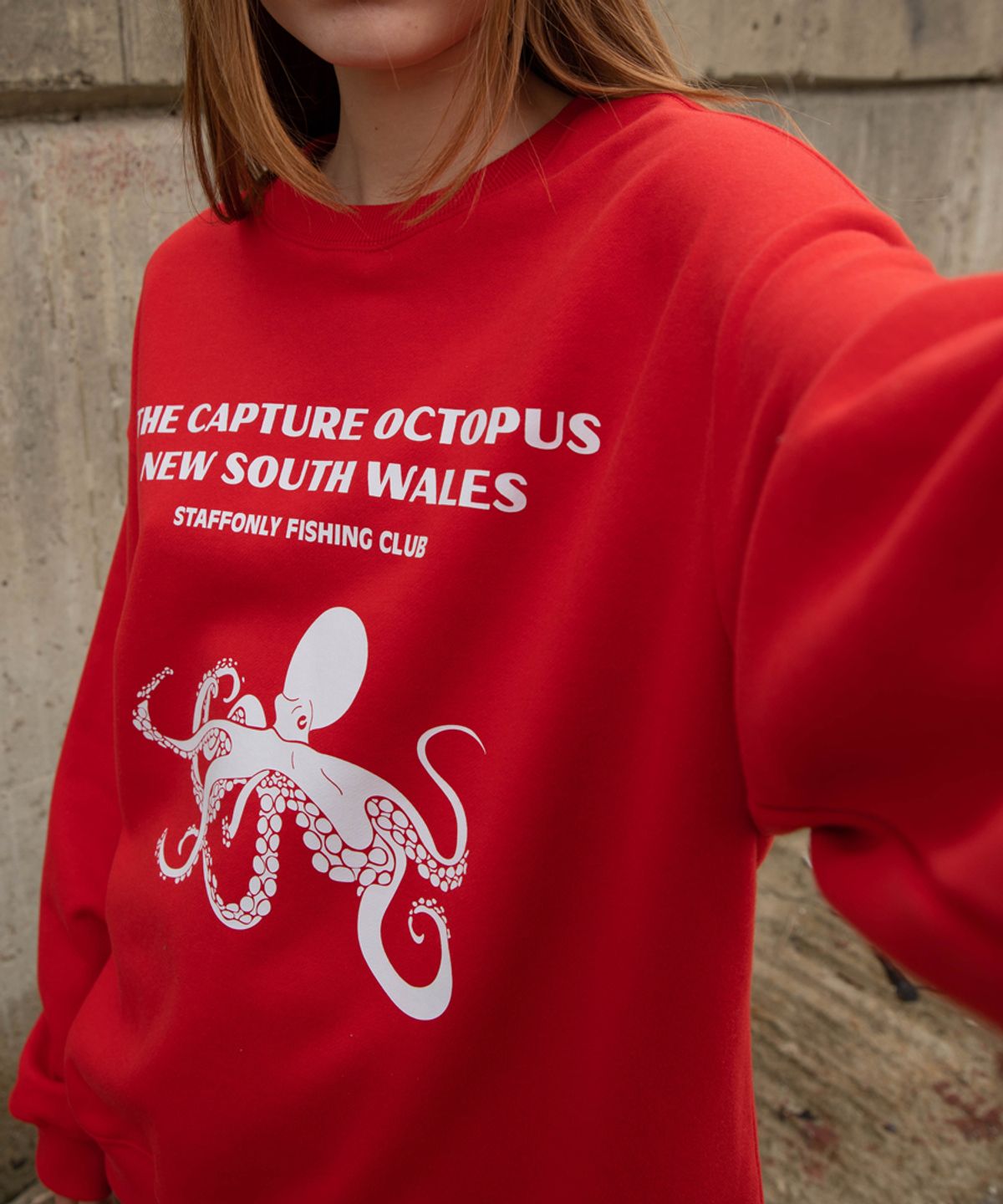 스텝온리(STAFFONLY) OCTOPUS SWEATSHIRT (RED)