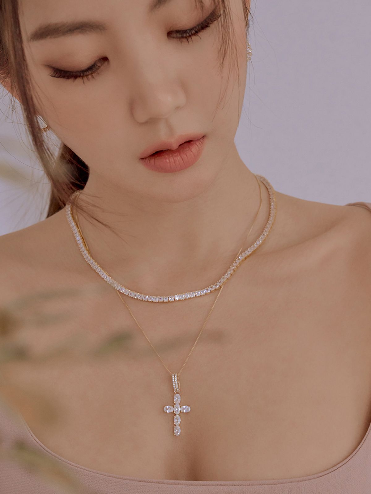 마씨에르(MACIER) 디케 십자가 목걸이 (골드)