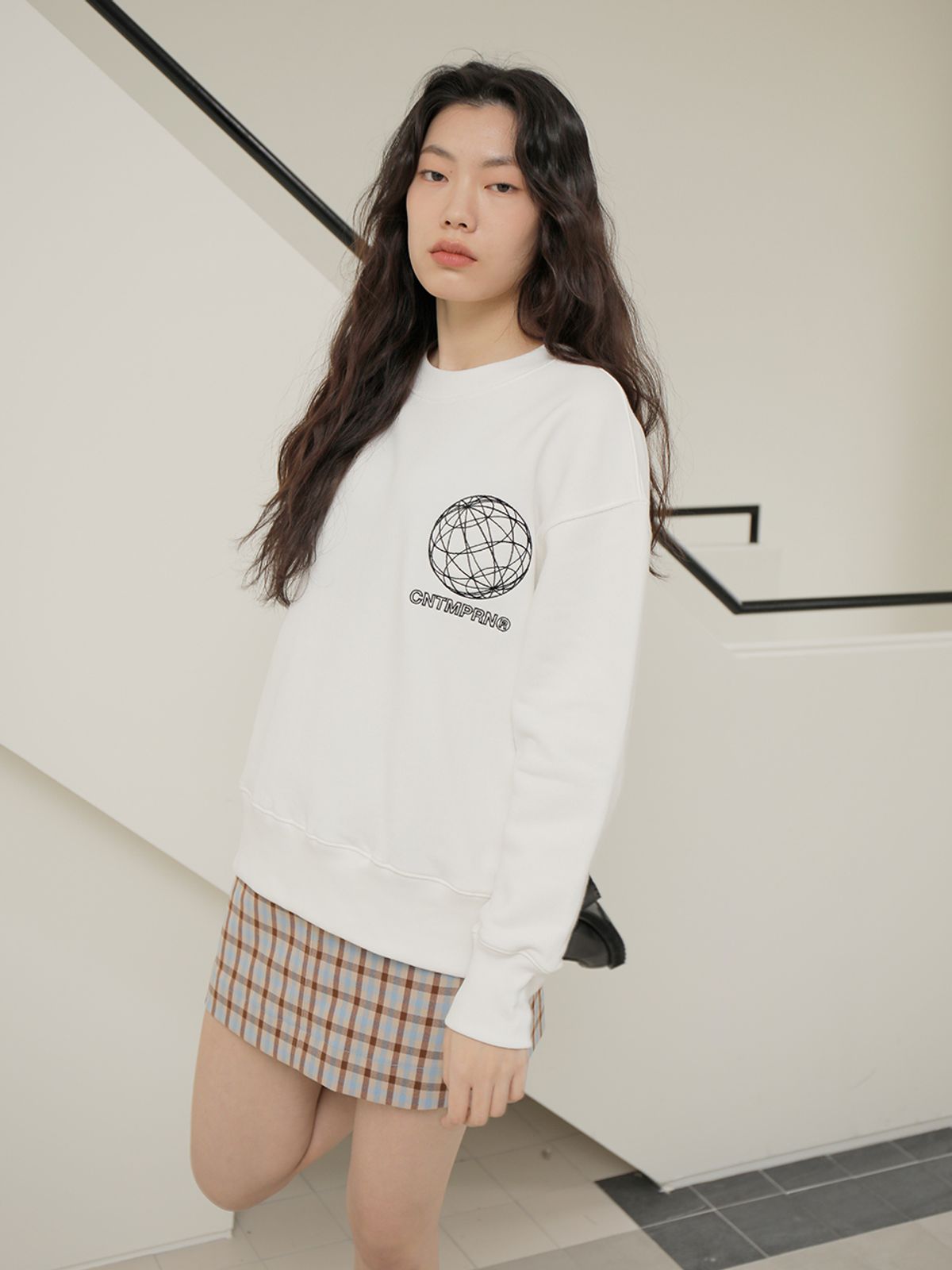 느와(NOIR) Our Sweatshirts