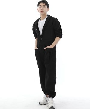 오버라운드 테이퍼드 카고조거 점프슈트 OT-502CJ 블랙