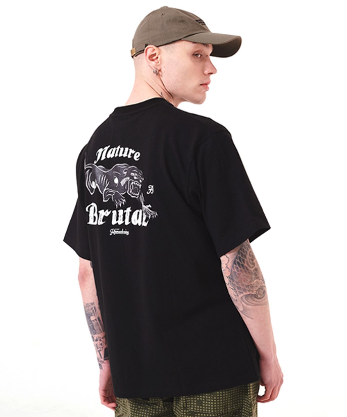아임낫어휴먼비잉(I AM NOT A HUMAN BEING) PANTHER TEE - BLACK