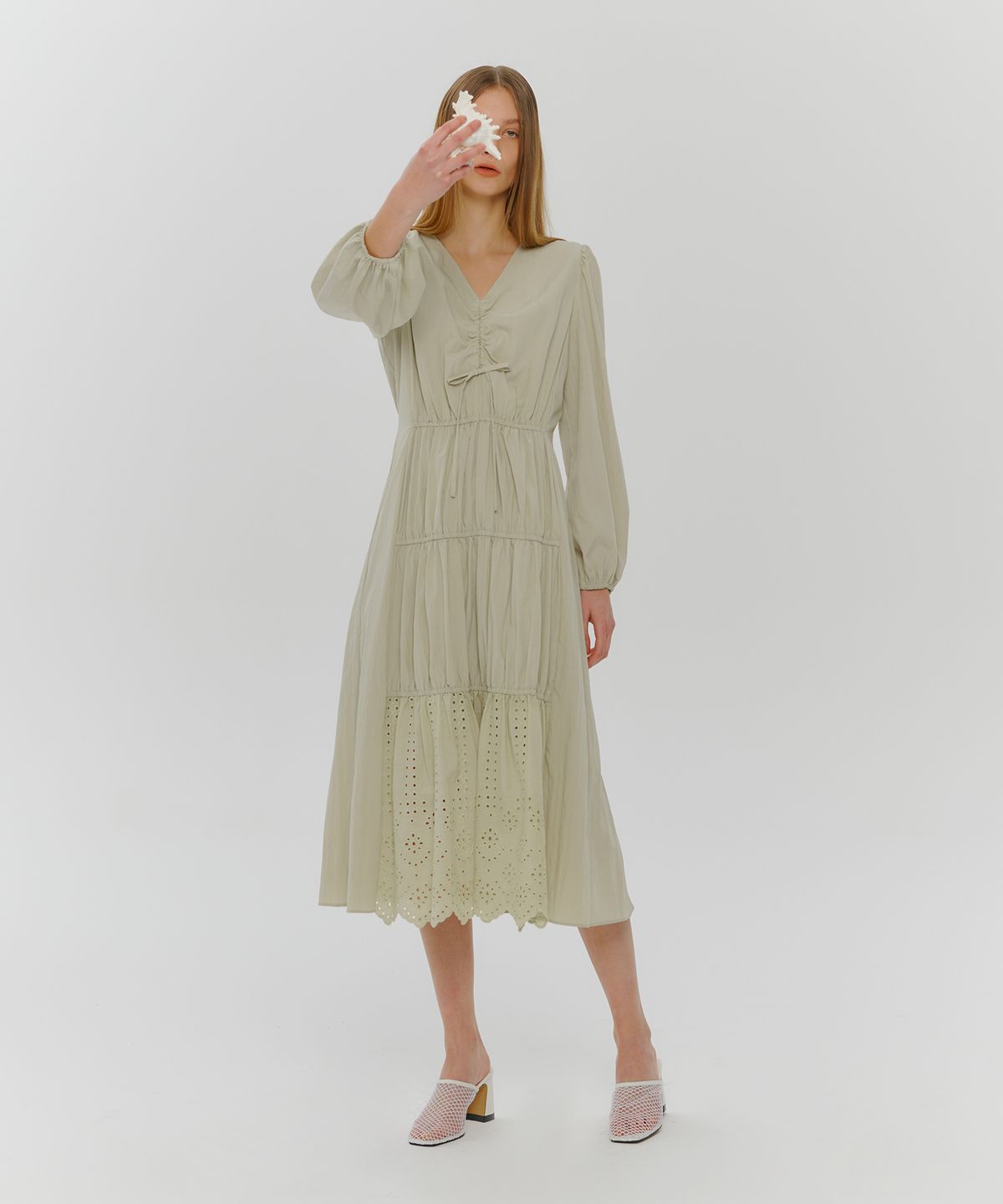 에트몽(ETMON) Stair Shirring Punching Dress  Light Green