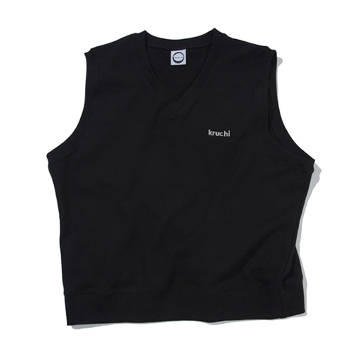 크루치(KRUCHI) LOGO V NECK SWEAT VEST (BLACK)