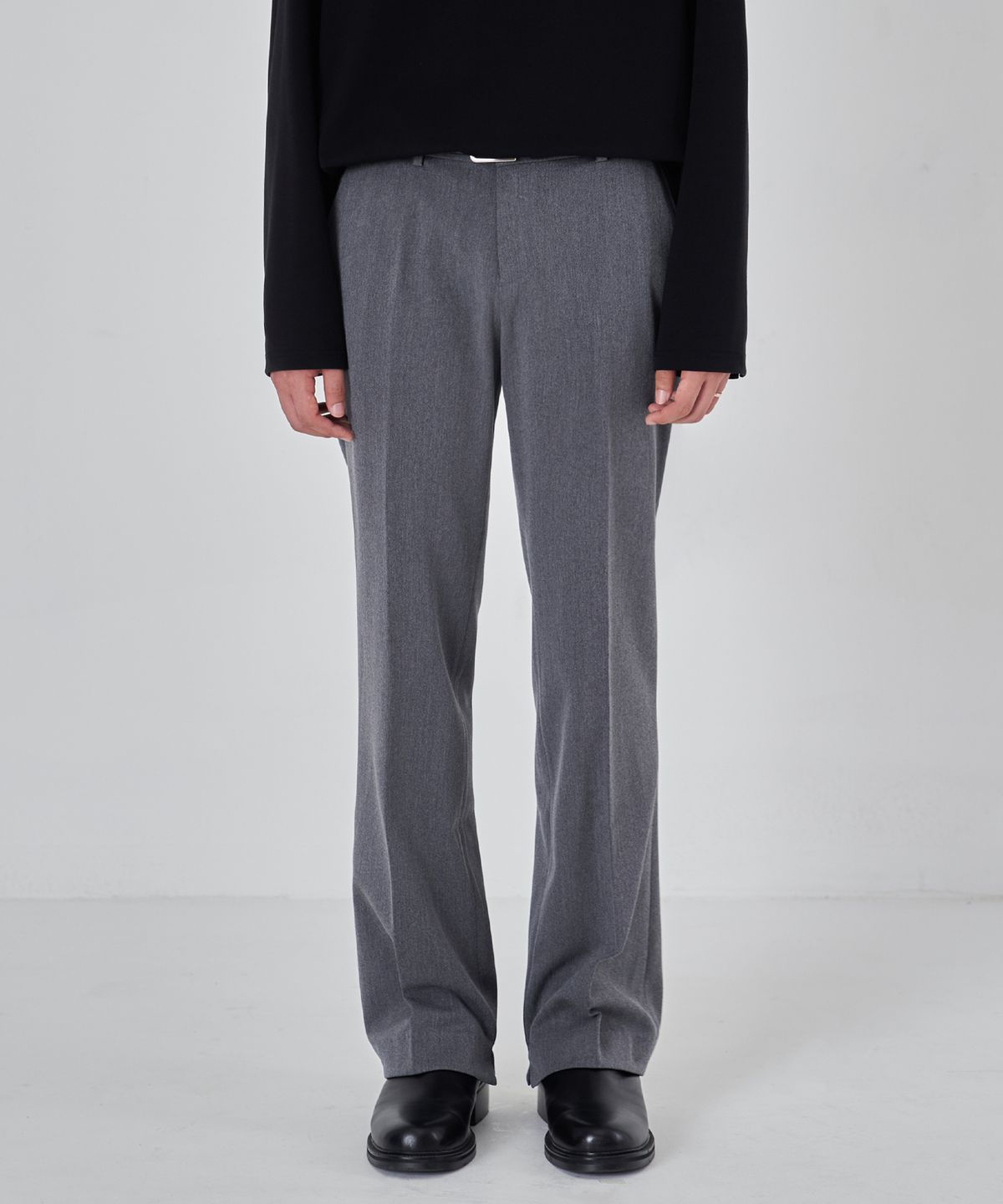 드로우핏(DRAW FIT) 모더니티 세미 와이드 슬릿 슬랙스 [GREY]