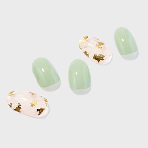 그린골드라떼 젤네일