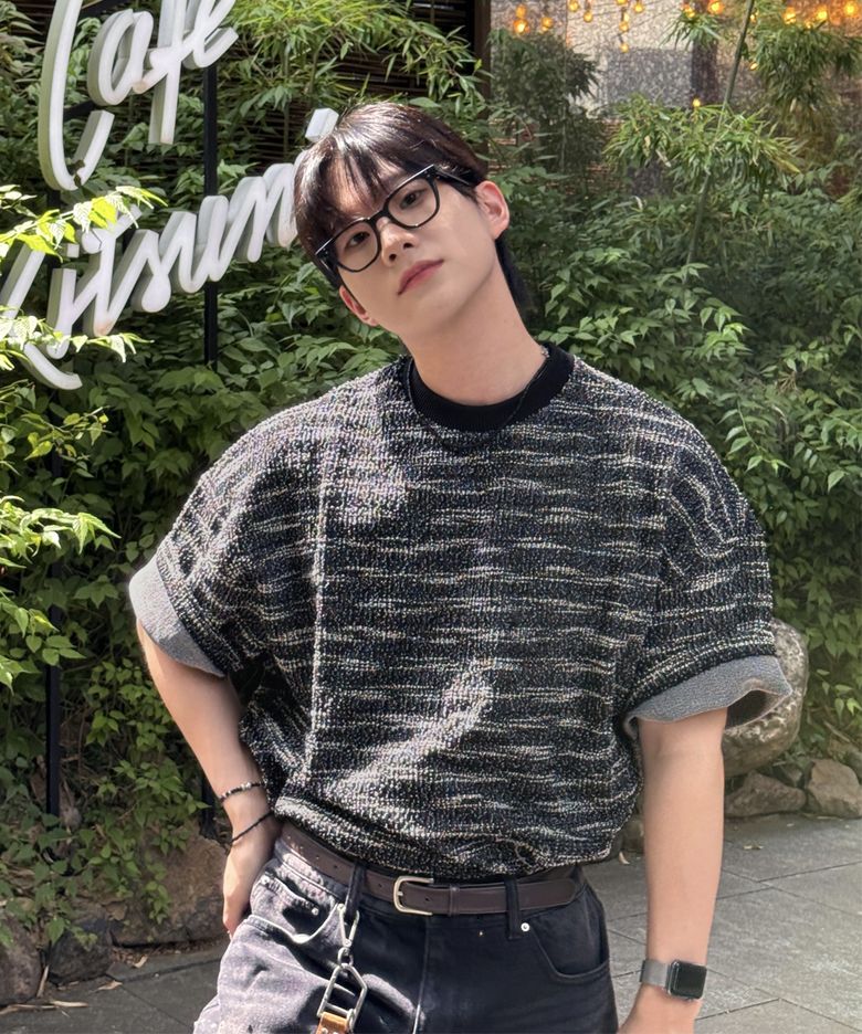[2STYLE] MIXED BOUCLE KNIT HALF SLEEVE BLACK
