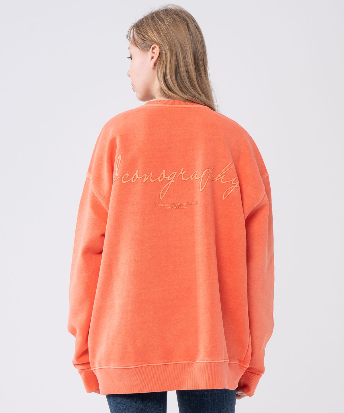 아이코노그라피(ICONOGRAPHY) PIGMENT HEAVY COTTON EMBLEM VOLUME PRINT ORG
