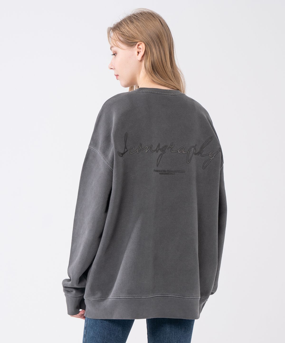 아이코노그라피(ICONOGRAPHY) PIGMENT HEAVY COTTON EMBLEM VOLUME PRINT DBK