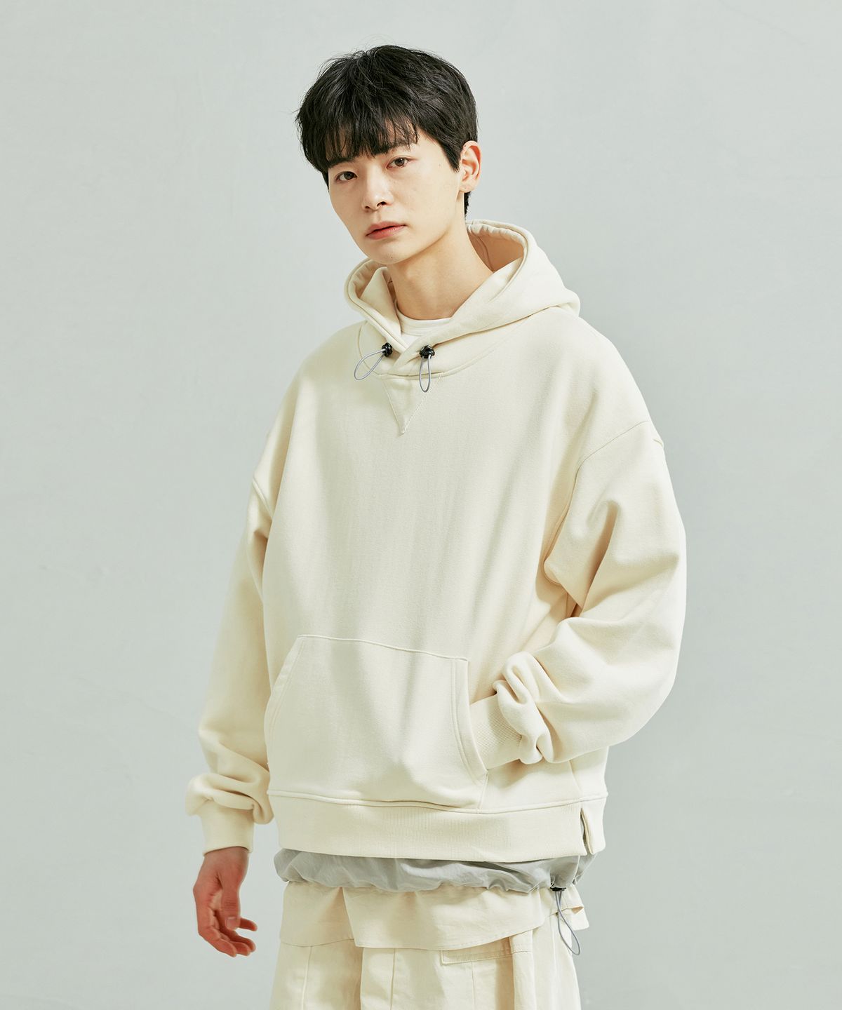 프리즘웍스(FRIZMWORKS) DOUBLE LAYERED HOODY _ IVORY