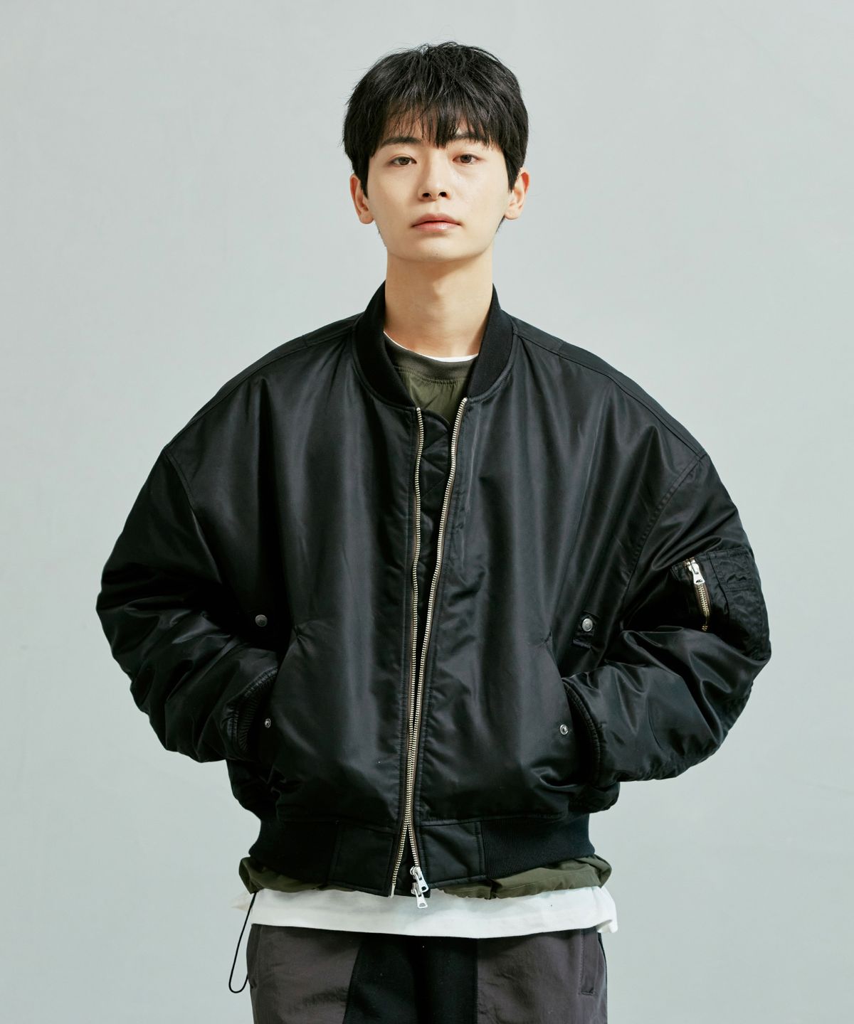 프리즘웍스(FRIZMWORKS) OVERSIZED MA-1 FLIGHT JACKET _ BLACK