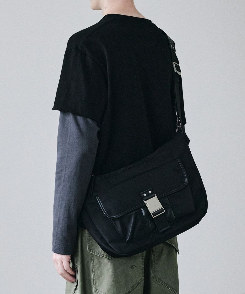 BUCKLE STRAP HOBO BAG