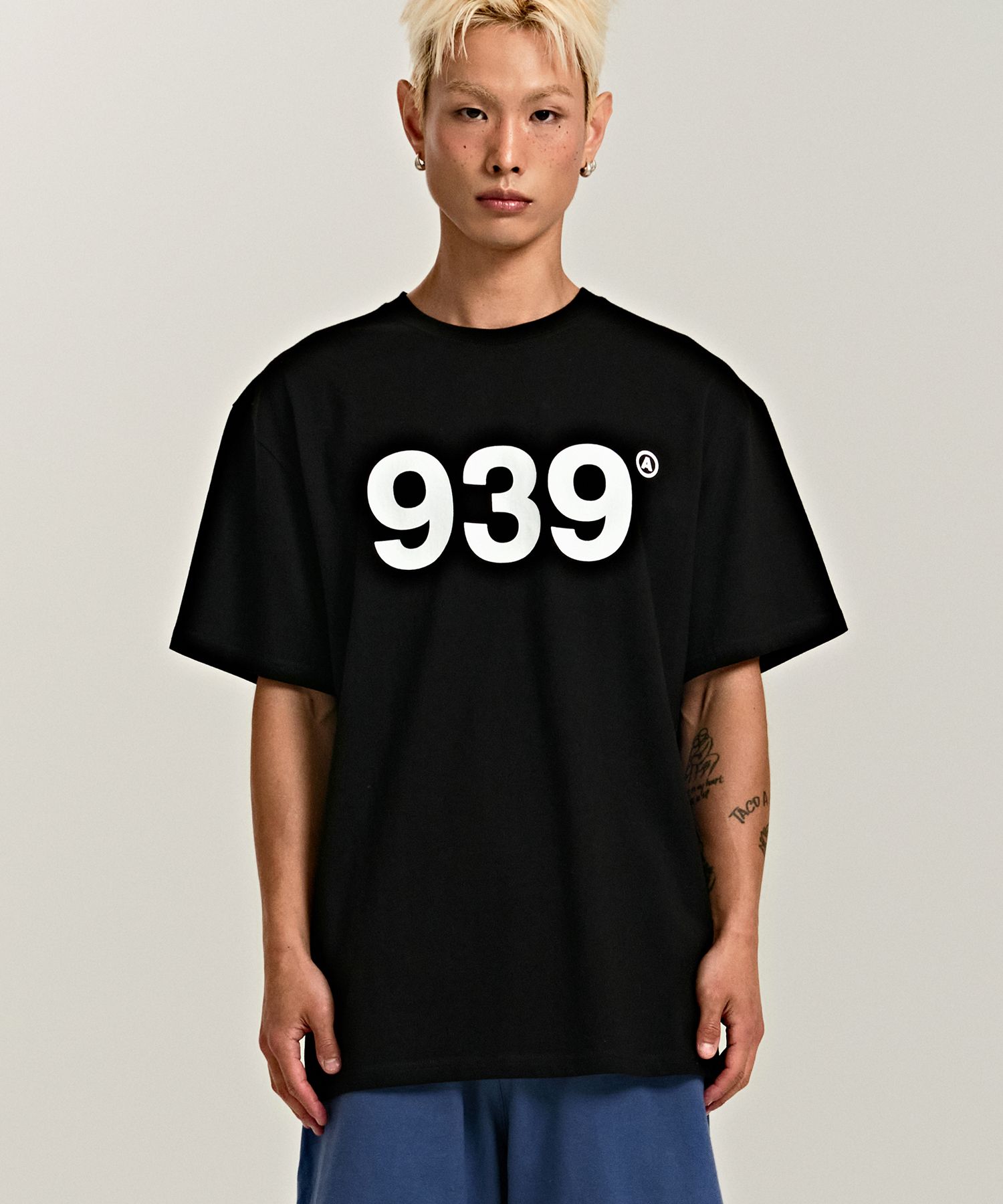 ◆ARCHIVE BOLD◆ Archive Bold X Stumpynee LOGO PATTERN TUBE Archive Bold | Official Store – Shop Trendy Fashion at MUSINSA