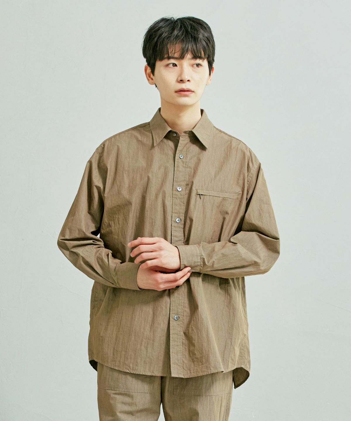 프리즘웍스(FRIZMWORKS) NYLON DOUBLE VENT SHIRT _ BROWN