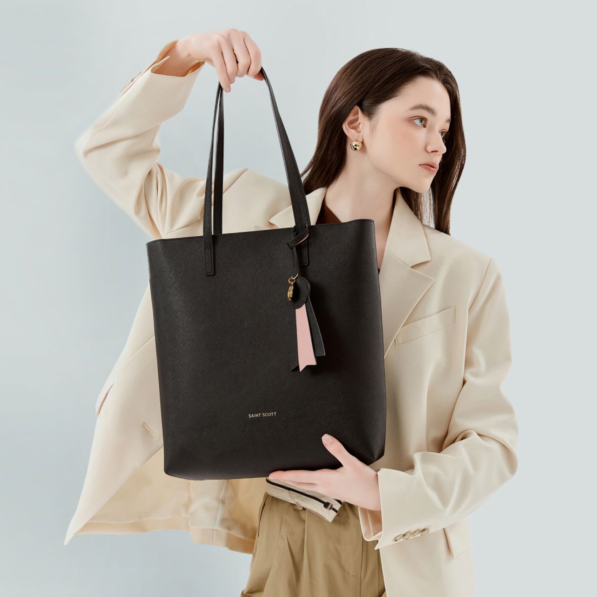 세인트스코트(SAINT SCOTT) 아이비 지퍼 쇼퍼백