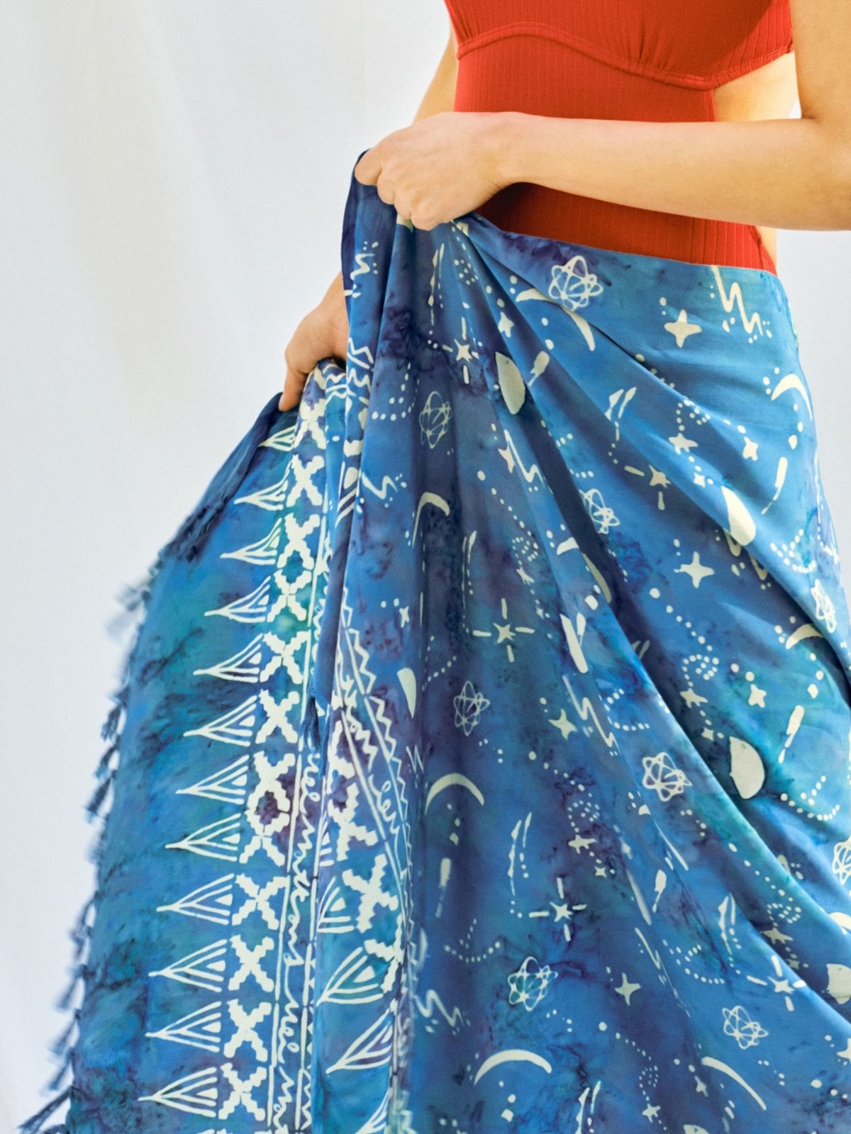 멧앤멜(MATT AND MEL) [Sarong] Moon Night - Galaxy Blue