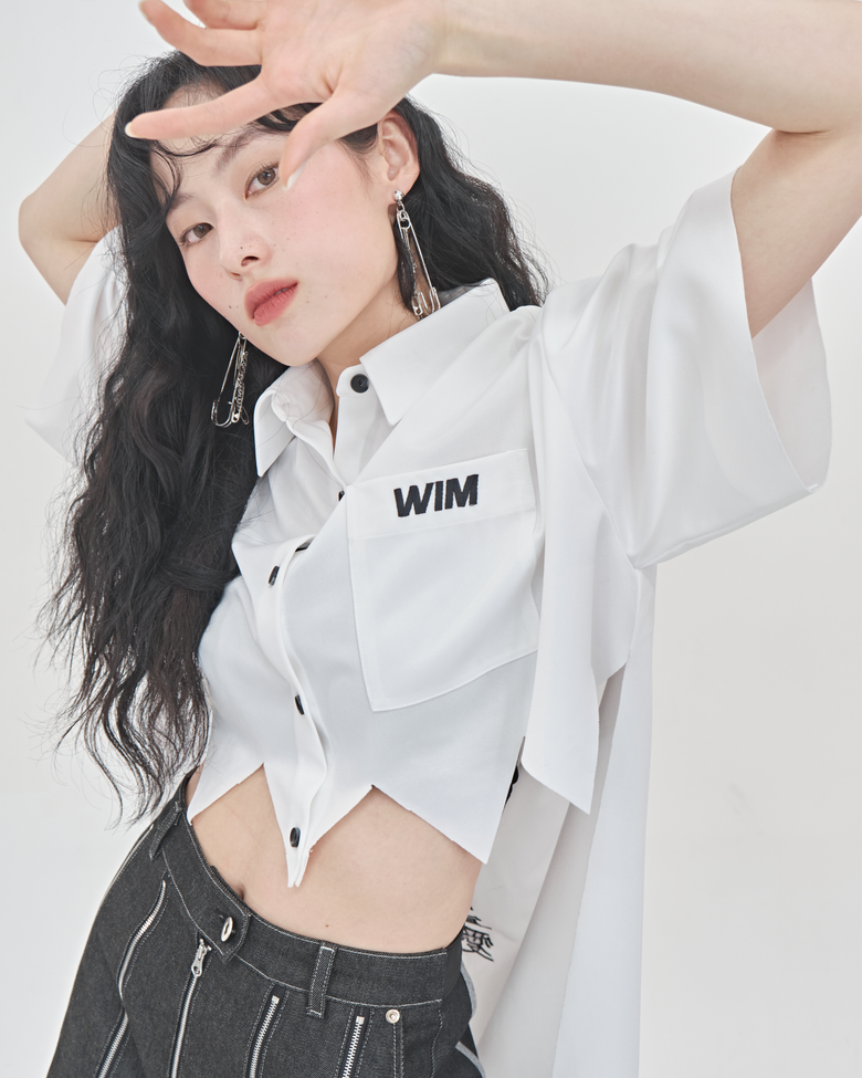 지그재그 자수셔츠