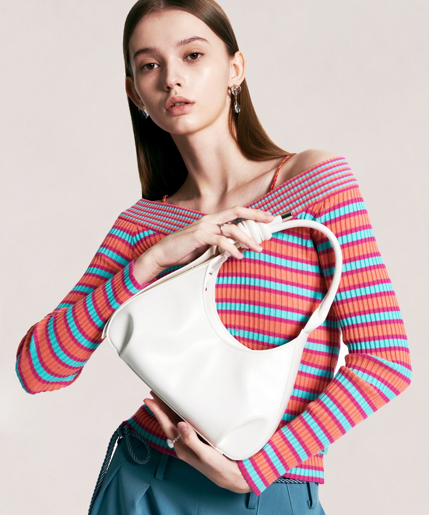 ショルダーバッグ・ポシェット [4OUR B] Rope Chain Shoulder Bag (WHITE) 4OUR B] Rope Chain Shoulder Bag (WHITE) (ショルダーバッグ