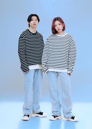 베이직 스트라이프 롱 슬리브 (블랙)