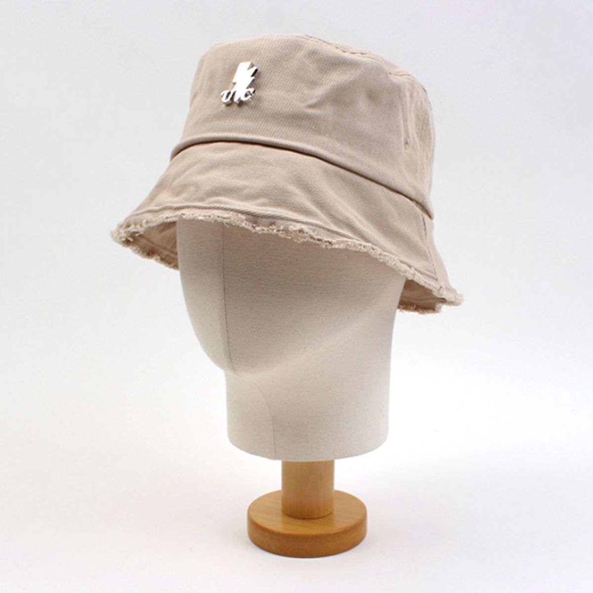 유니버셜 케미스트리(UNIVERSAL CHEMISTRY) Beige Vintage Short Bucket Hat 빈티지버킷햇