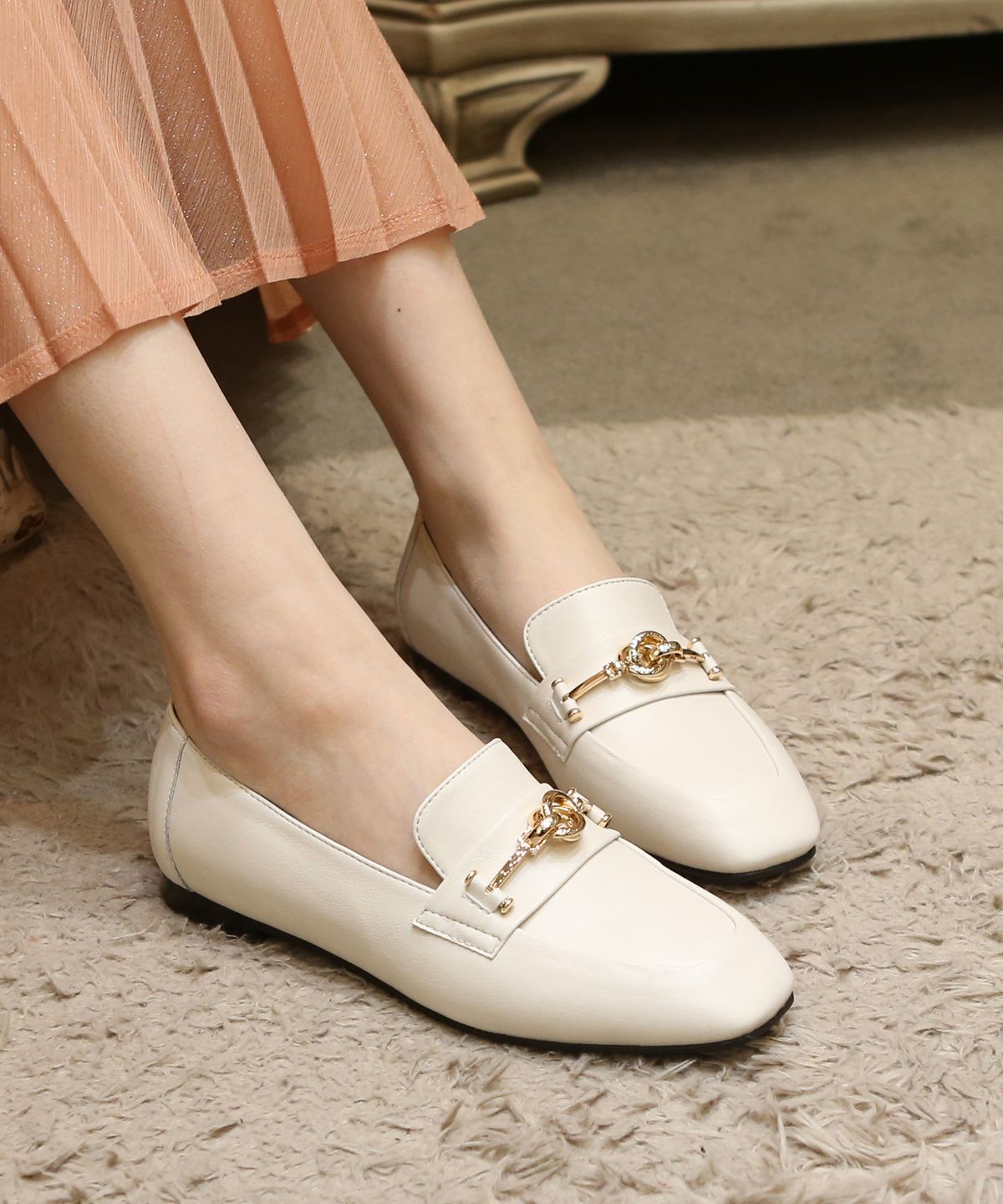 프리플라(FRI FLA) 21A806 cream loafer