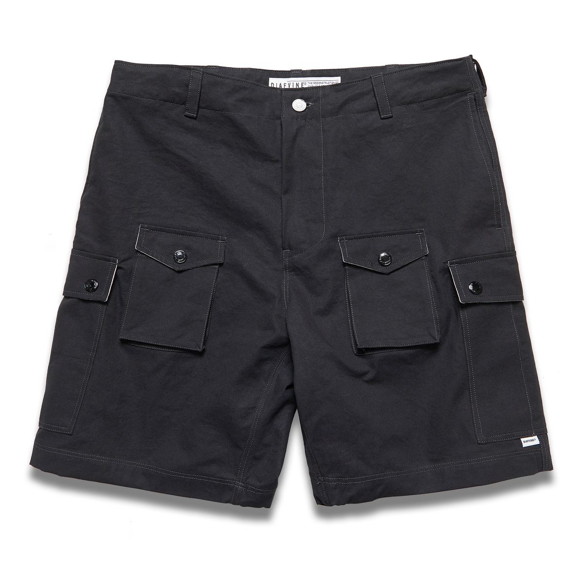 디아프바인(DIAFVINE) DV.LOT 640 Utility Shorts -BLACK-