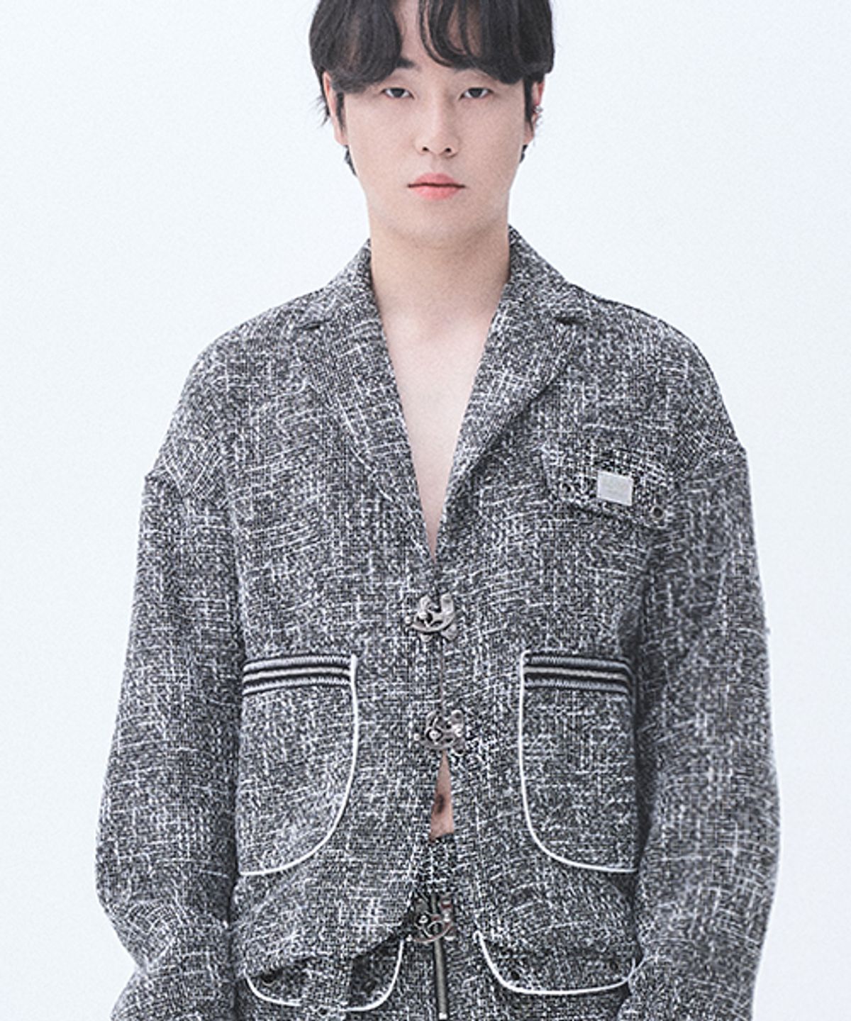 어져드(OZOD) 트위드 드롭 블레이져_검정