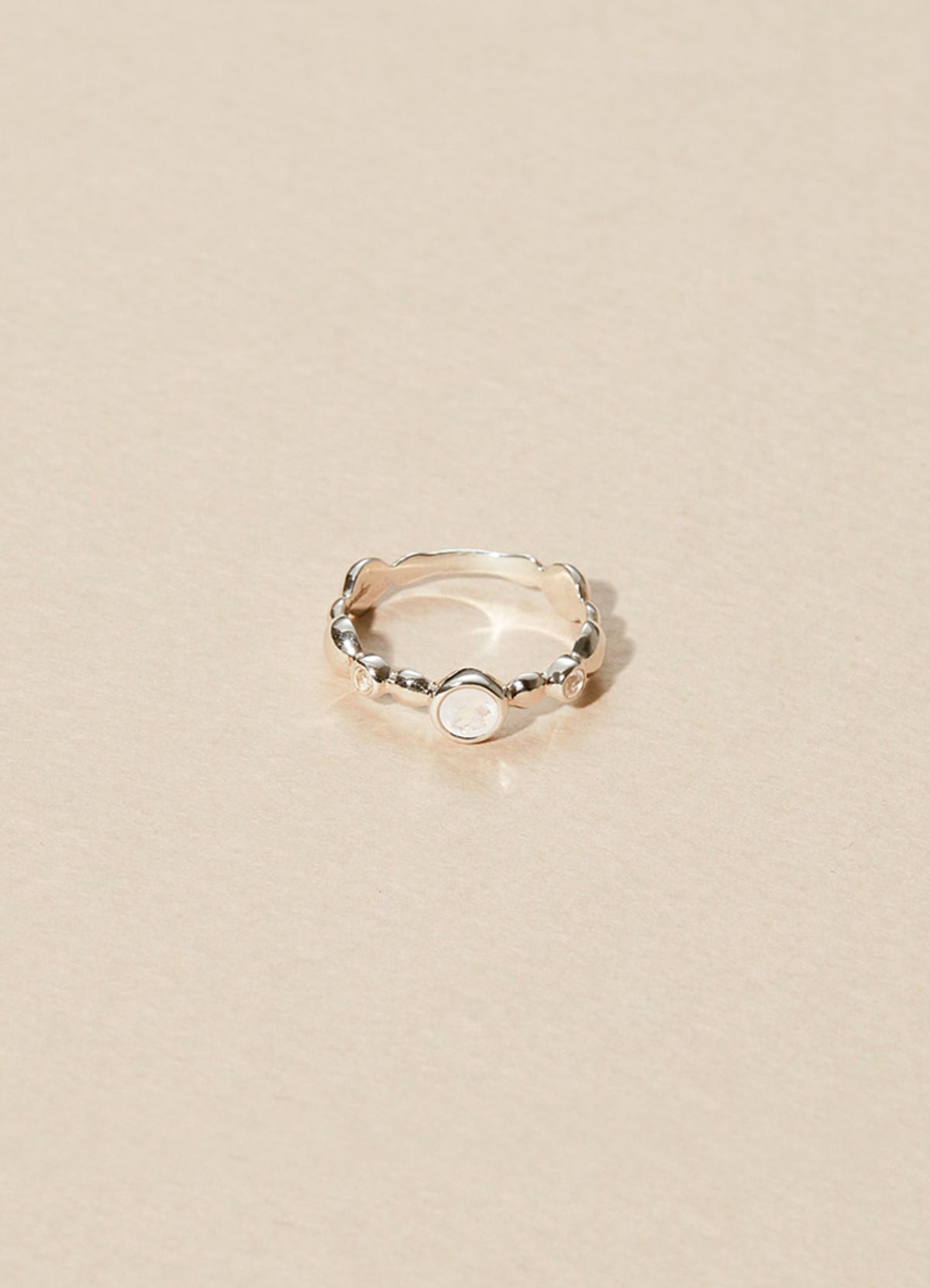 앙쥬오도르(ANGE ODOR) Crystal Stone Ring