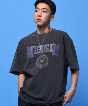 미시간 울버린 피그먼트 반팔티 블랙 차콜