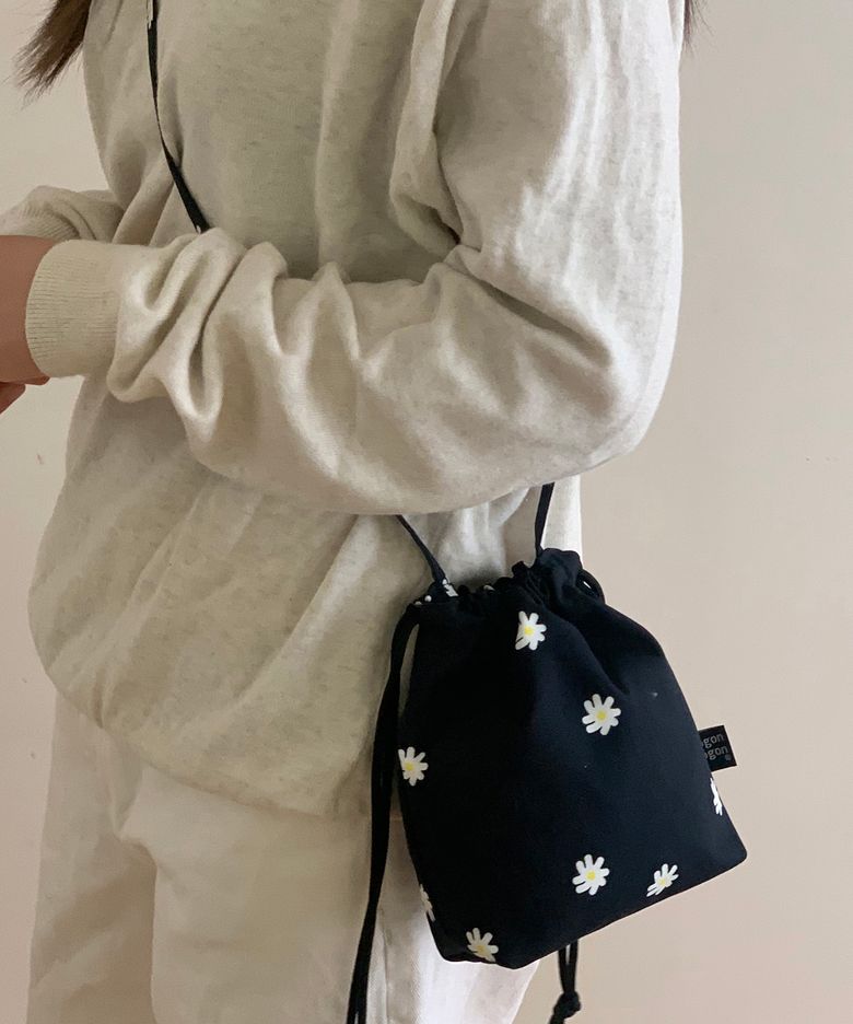miniflower string cross bag