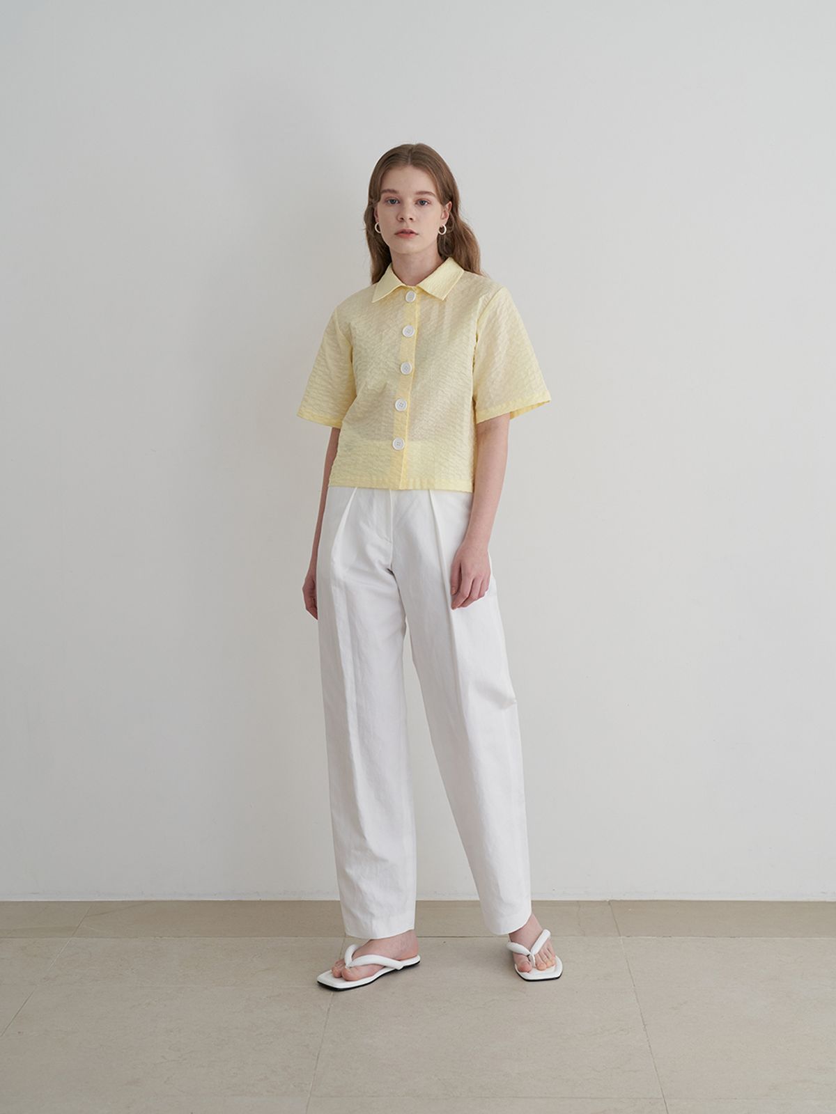 라비올렛트(LA VIOLETTE) Linen Blend Tuck Pants (White)
