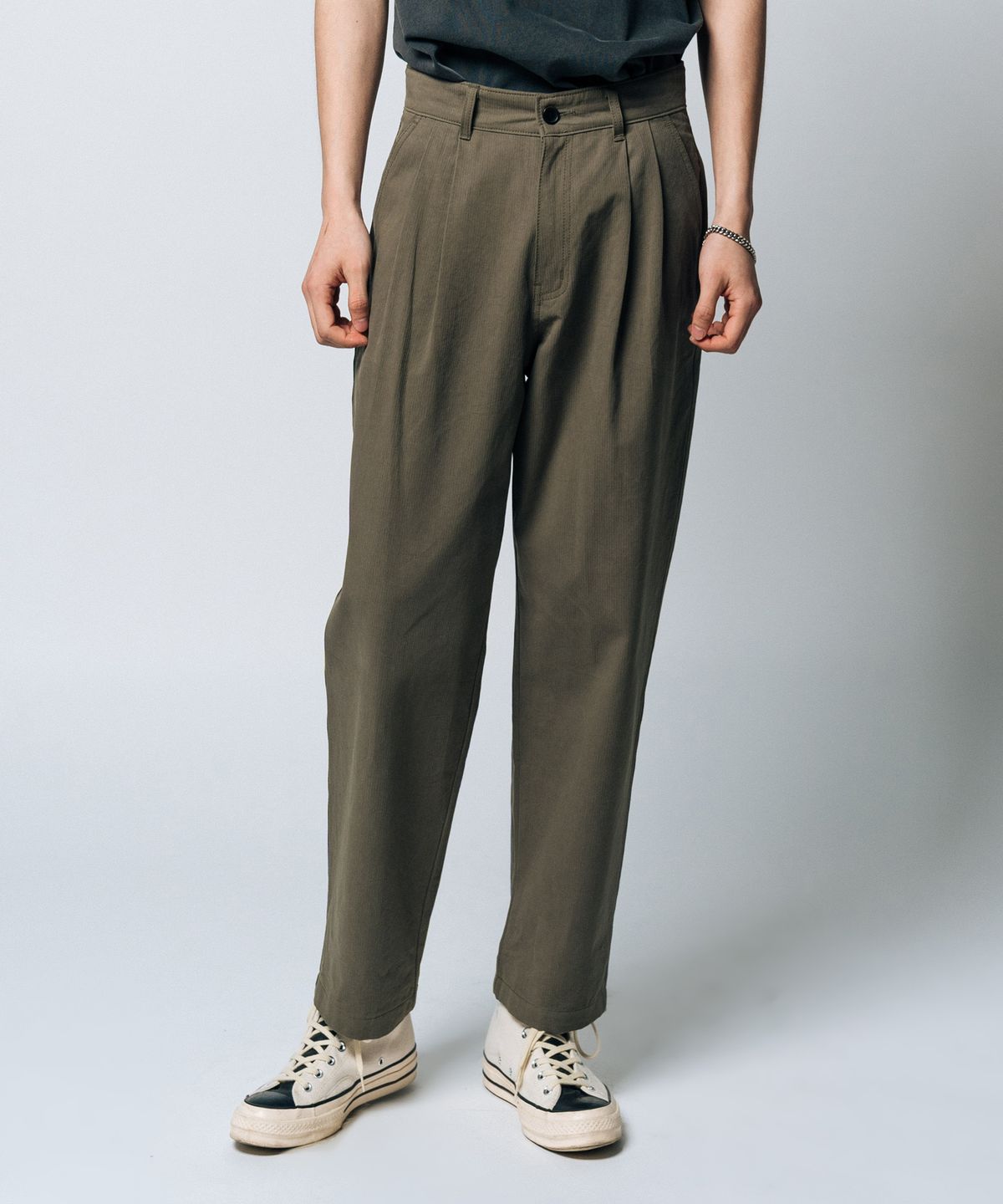 랠리포인트(RALLY POINT) Seersucker Stripe Chino Pant_Khaki