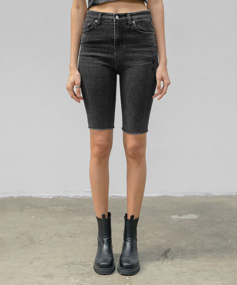 [SHORTS] Carre Jeans