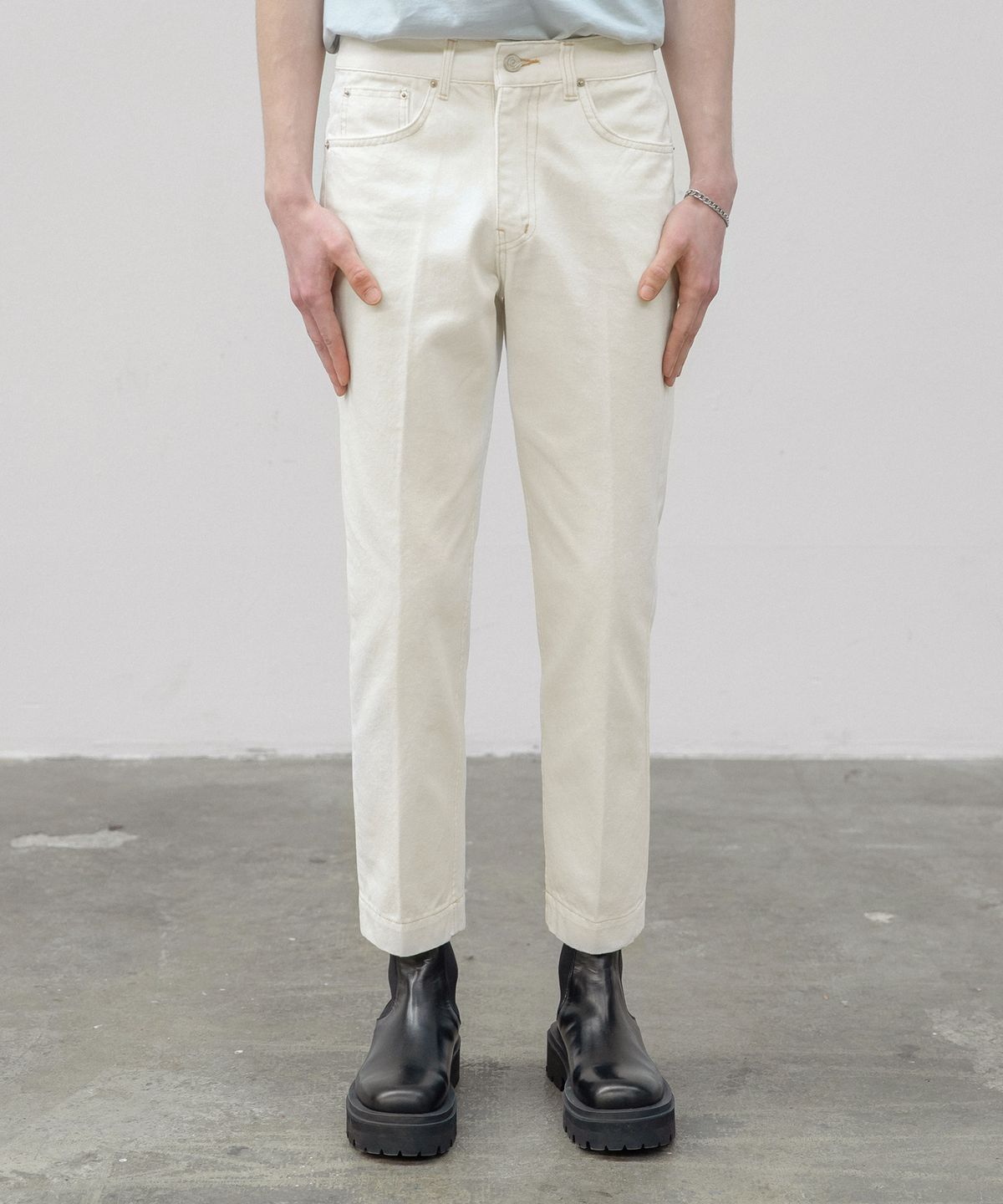 판도라핏(PANDORAFIT) [STRAIGHT] Short Trousers Jeans