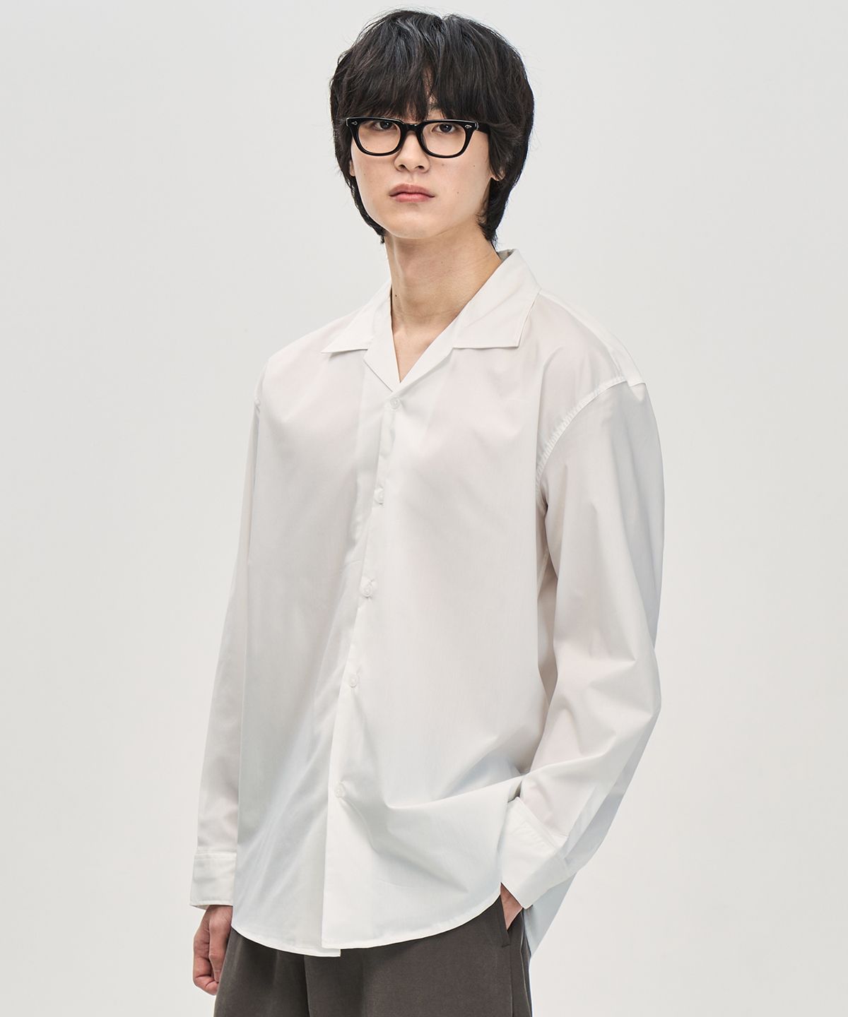 MUSINSA | PRAIRIE Silky oversized open-collar shirt (WHITE)