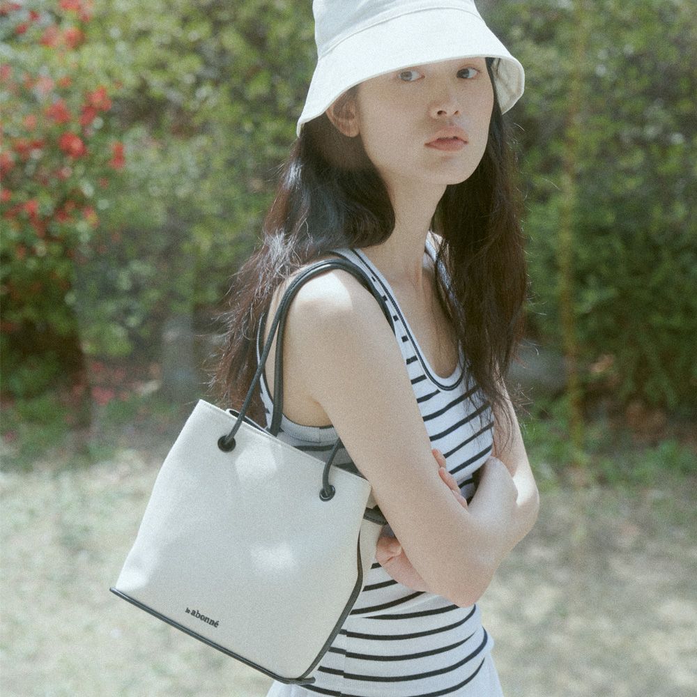 ショルダーバッグ・ポシェット ^LE ABONNE^ Bene bagcanvas black ACBE1CBK ブラウン（茶色）系 LE ABONNE(ルアボネ) ショルダーバッグ