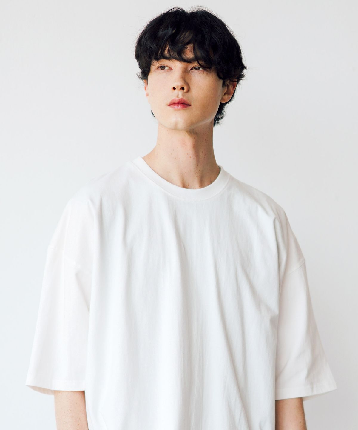 페플(FP142) 에센셜 오버핏 반팔티 화이트 SJST1316