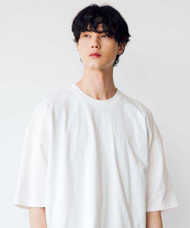 에센셜 오버핏 반팔티 화이트 SJST1316