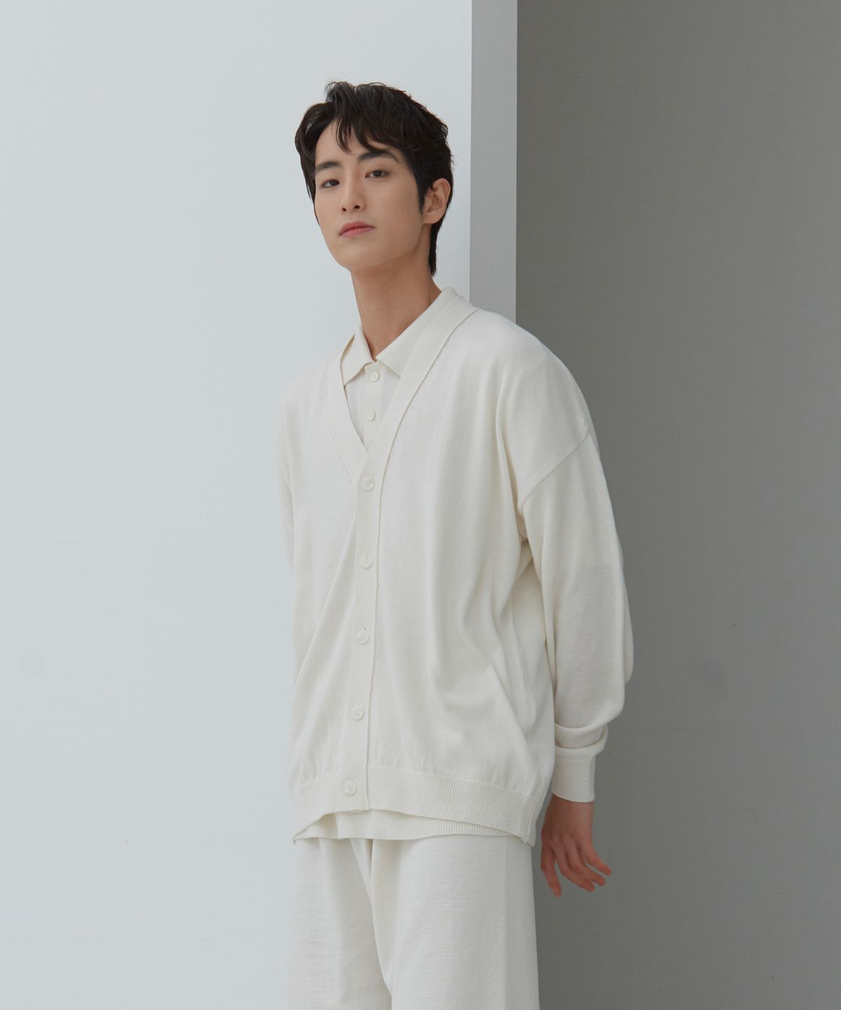 테스터먼트(TESTAMENT) Drop Shoulder Cardigan (Ivory)