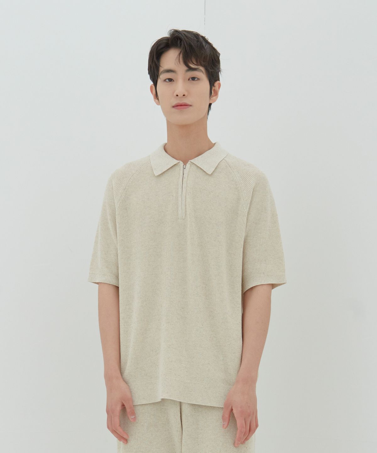 테스터먼트(TESTAMENT) Zipper Collar Short Sleeve Knit (Beige)