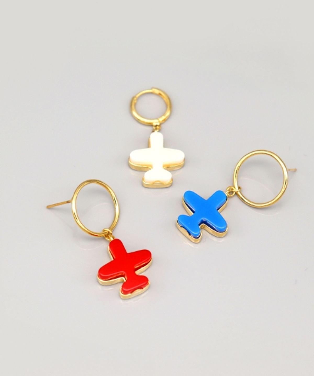 봉보(BONBEAU) Color acrylic airplane gold ring Eearings 컬러 비행기 골드링 은침 귀걸이