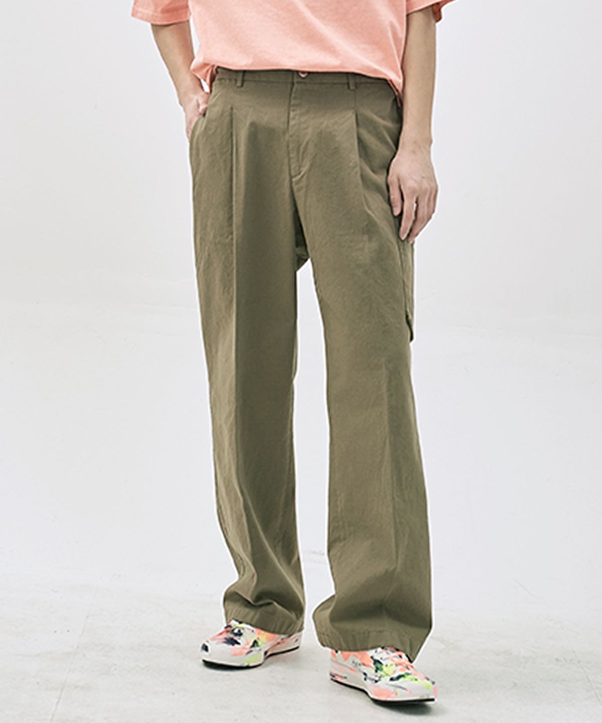 매니아매스(MANIAMASS) 원턱 주름 와이드 카고 PANTS SANE B