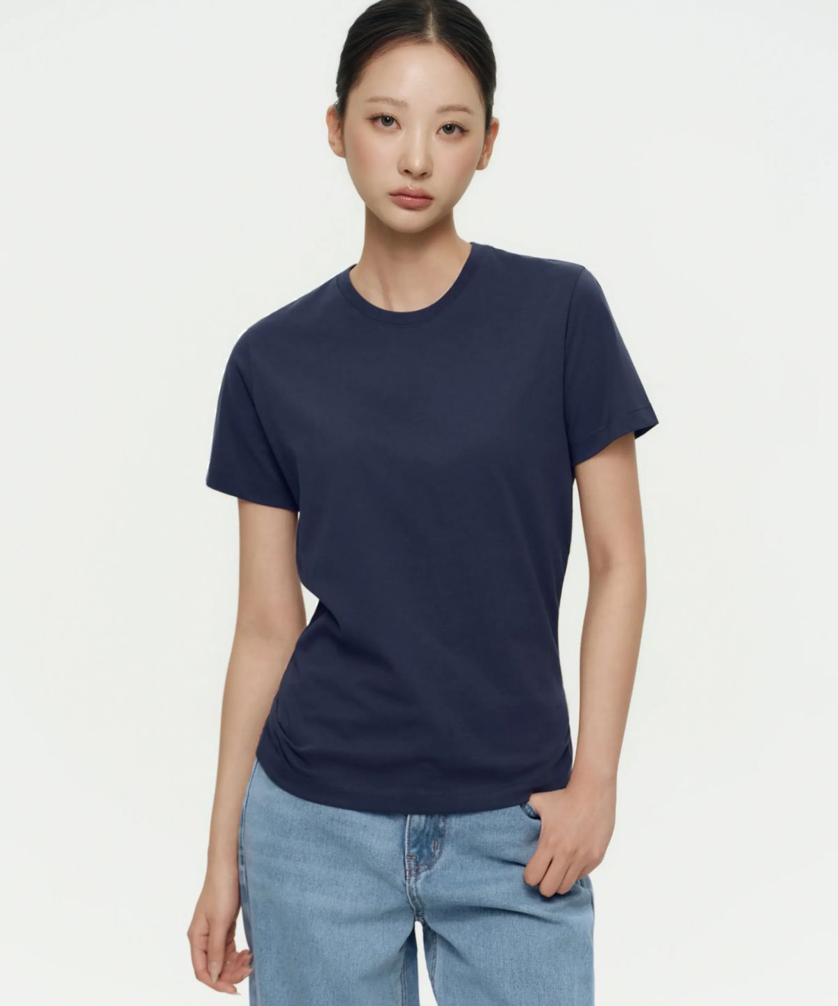 무신사 스탠다드 우먼(MUSINSA STANDARD WOMAN) [쿨탠다드] 우먼즈 베이식 크루 넥 티셔츠 [네이비]