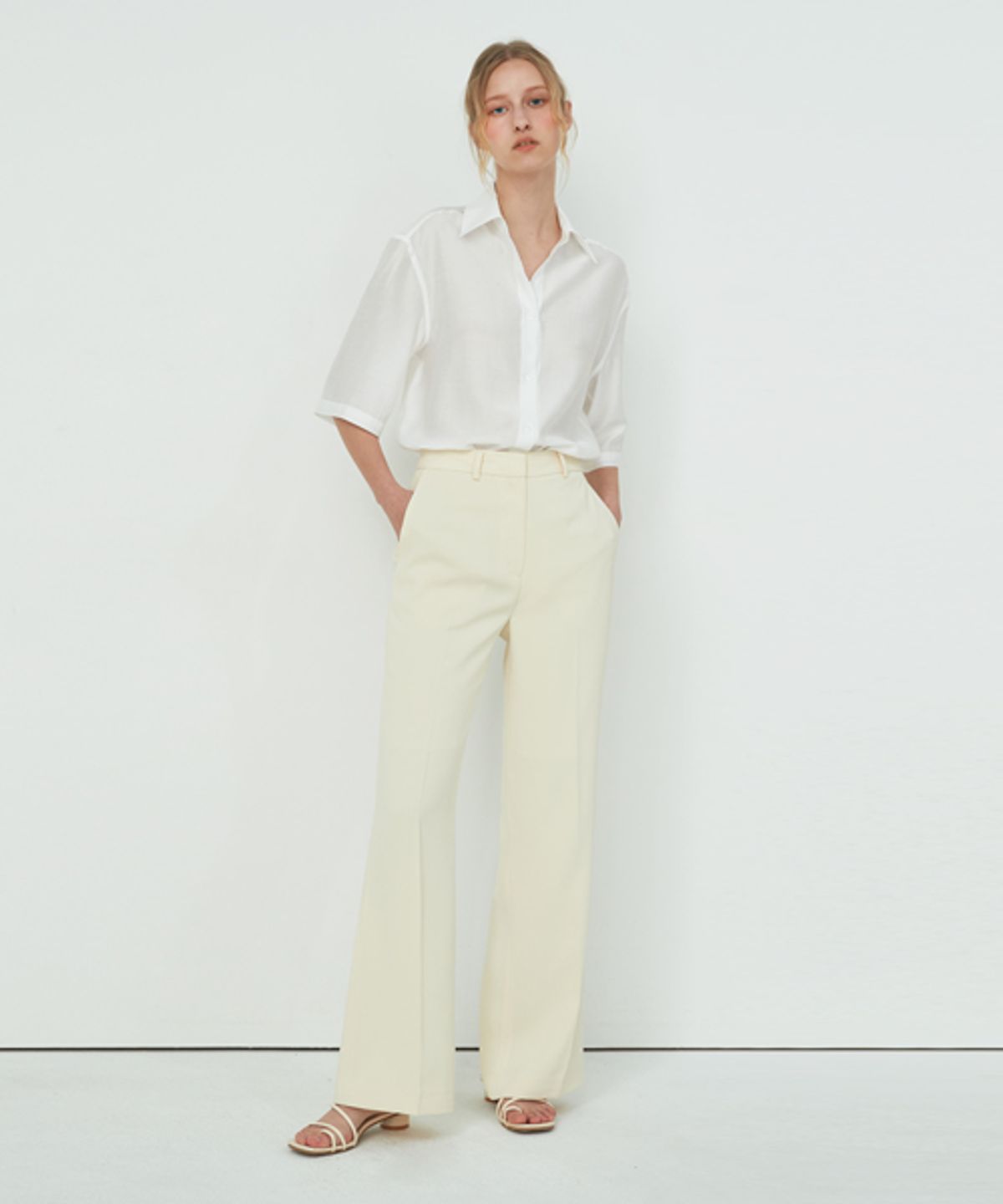 리디피(RIDIFI) SEMI FLARE PANTS_CREAM