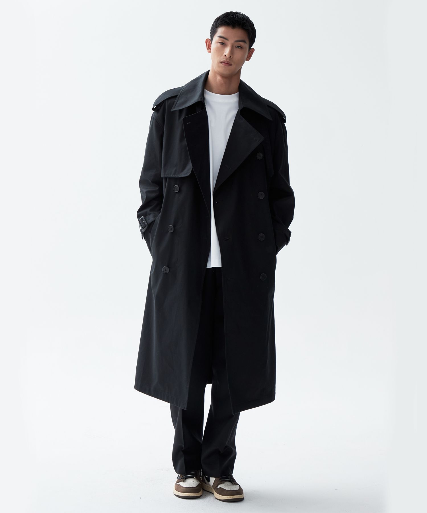MUSINSA | INTERSECTION Oversized Ventile Trench Coat [BLACK]