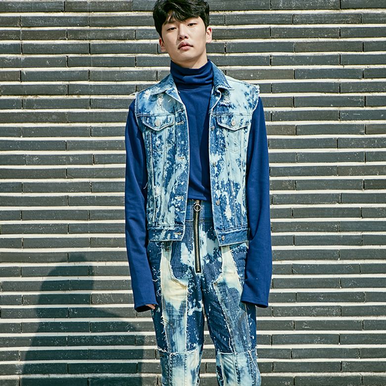 민소매 데님 프린팅 자켓