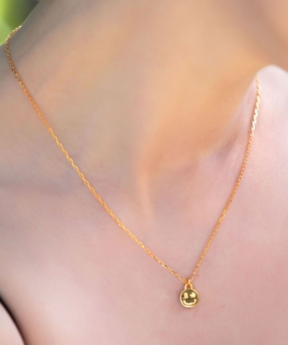 봉보(BONBEAU) Star eye smile coin pendant Necklace 스타아이 스마일 코인 팬던트 실버 체인 목걸이
