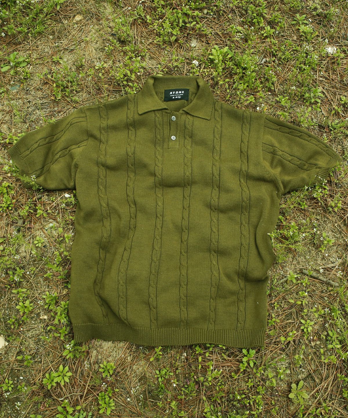 엑스톤즈(XTONZ) XTK016 대퍼딜 꽈배기 니트 (KHAKI)